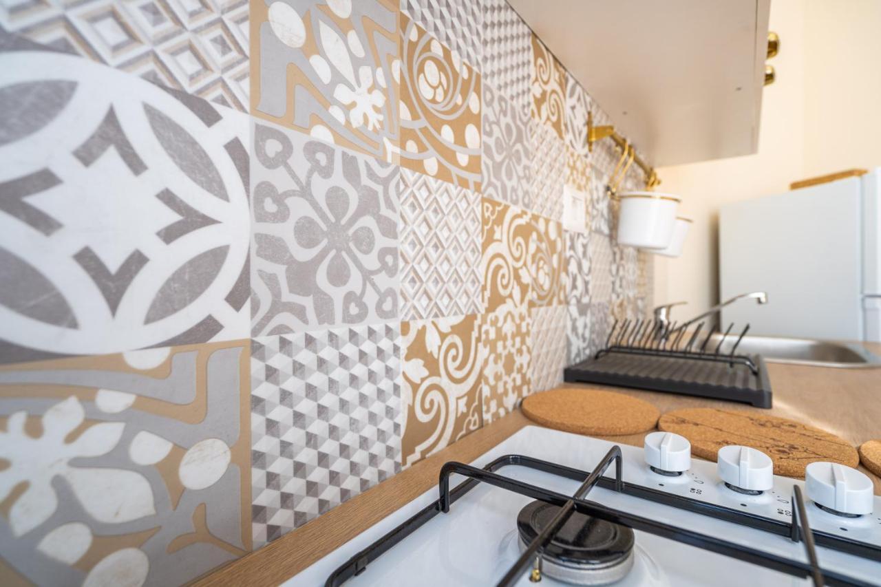 Musae Apartments Агрополи Екстериор снимка